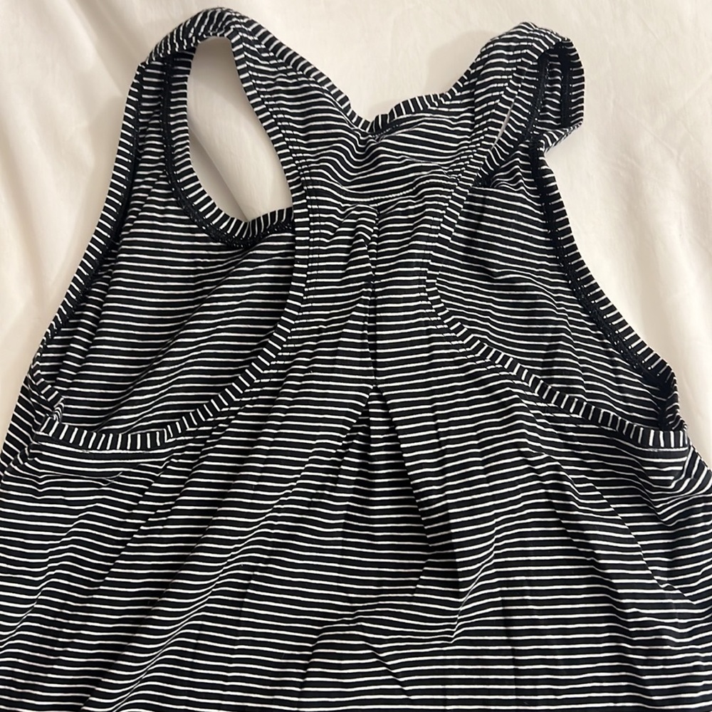 Lululemon Tank - Picture 2 of 3